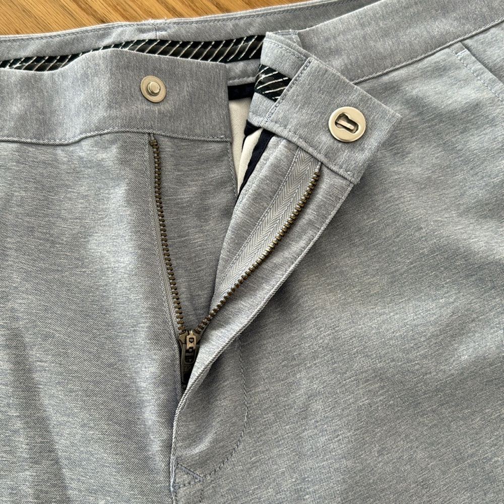 Men’s Bonobos golf shorts size 33 grey blue excellent condition - Picture 6 of 6